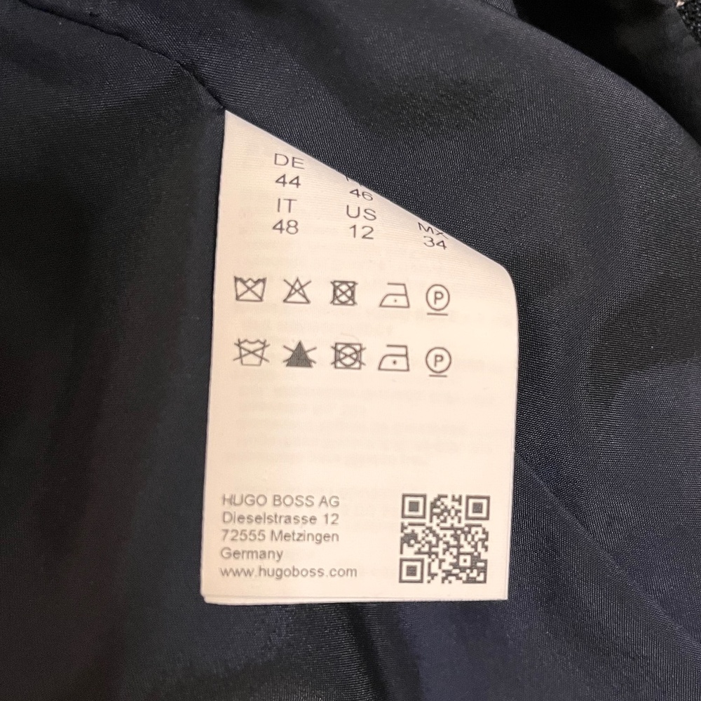 Classic Hugo Boss Pants Suit Perfect for Office - Size U.S. 12 - Picture 4 of 16